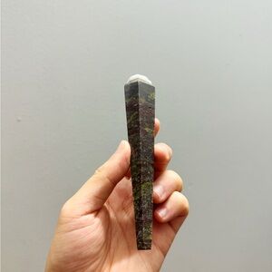 Red Green Agate Stone Wand